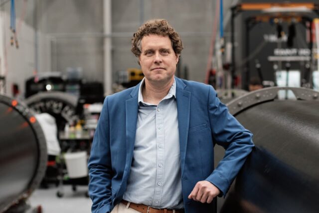 El director ejecutivo de Rocket Lab, Peter Beck, emite una declaración al aceptar un recorte salarial de 799.999 dólares

 | 