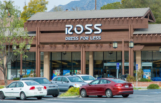 Ross Stores promociona un 'comienzo muy fuerte' para las compras de primavera, fortaleciendo los argumentos para el repunte del comercio minorista

 | 
