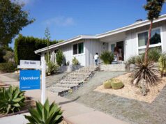 El director general de Opendoor dice que su empresa ofrece hipotecas al 4,99%. Algunas personas se preguntan cómo.
| El director general de Opendoor dice que su empresa ofrece hipotecas al 4,99%. Algunas personas se preguntan cómo.
|