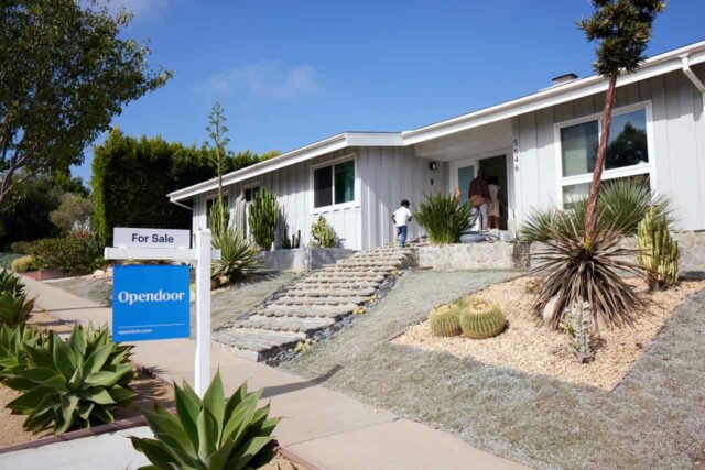 El director general de Opendoor dice que su empresa ofrece hipotecas al 4,99%. Algunas personas se preguntan cómo.

 | 