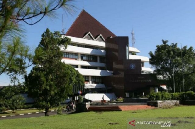 Universidad IPB ofrece 2.481 plazas SNBT sin éxito

 | 