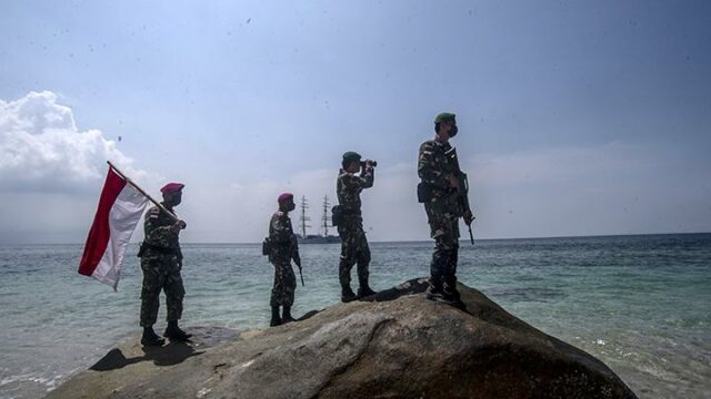 Explicación de la Armada de Indonesia sobre los buques de guerra estadounidenses en el Estrecho de Malaca

 | 