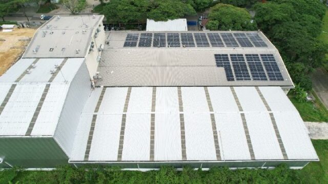 Prabowo pretende construir PLTS de 17 gigavatios este año

 | 