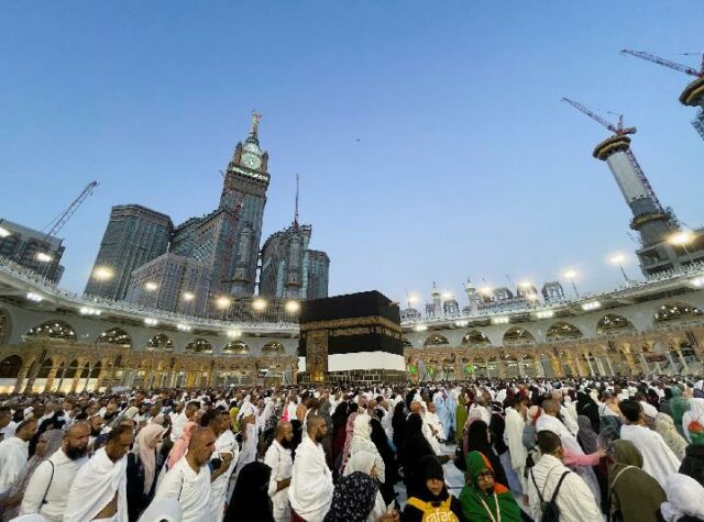 Gran cantidad de críticas por las conversaciones sobre la guerra de entradas para el Hajj

 | 