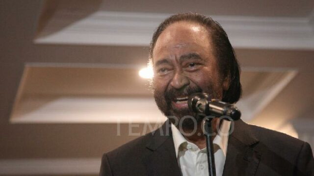 Surya Paloh rechaza la cuestión de la fusión NasDem-Gerindra

 | 