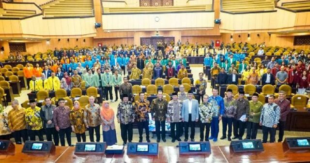 Encuesta LSI: El público quiere participar en las enmiendas constitucionales

 | 