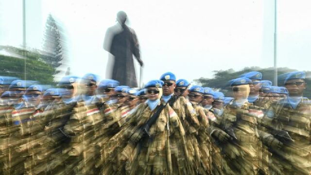 Ministerio de Defensa: No hay planes de retirar las tropas del TNI del Líbano

 | 