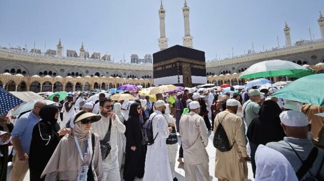 El gobierno busca una base legal para abordar los crecientes costos del Hajj

 | 