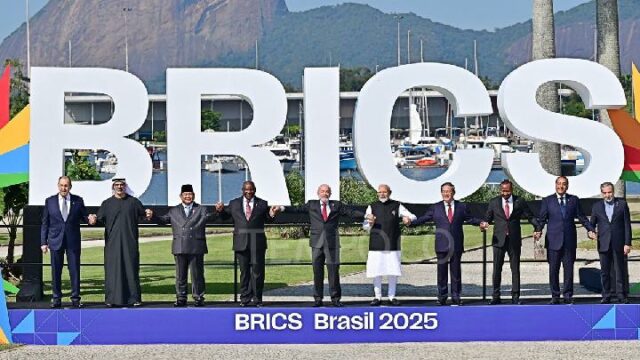 Prabowo: Putin ayuda a Indonesia a entrar en los BRICS

 | 