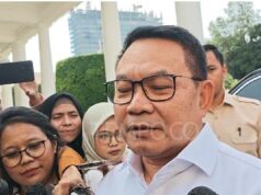 Prabowo convoca al asesor de Defensa Nacional al palacio
| Prabowo convoca al asesor de Defensa Nacional al palacio
|
