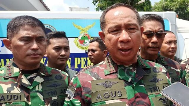 El comandante del TNI ordena a los soldados en el Líbano entrar en búnkeres

 | 