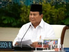 Prabowo abre sesión informativa discutiendo los logros del gobierno
| Prabowo abre sesión informativa discutiendo los logros del gobierno
|