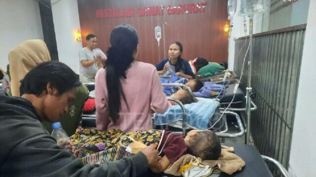 4.755 estudiantes envenenados por MBG y el sindicato de docentes: 4.755 estudiantes envenenados por MBG y el sindicato de docentes: el gobierno ignora
|