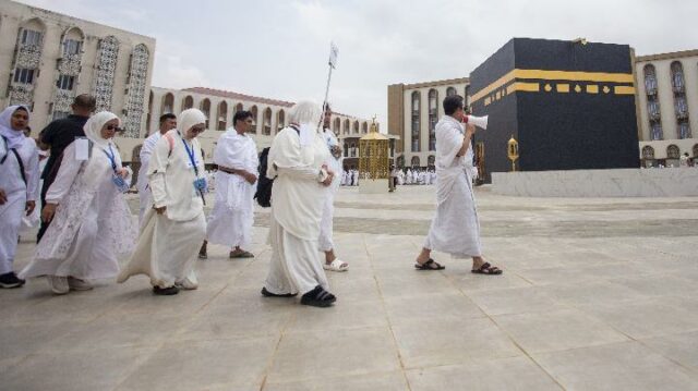 Propuesta de guerra de billetes para el Hajj, Amphuri recuerda el principio de justicia

 | 