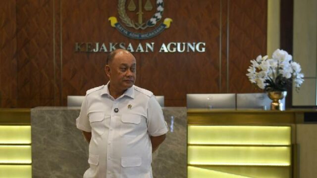 Detalles de la compra de cepillos y betún para zapatos por valor de 1.500 millones de BGN IDR

 | 