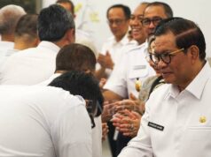 El gobierno de Yakarta sigue las instrucciones de la FMH de ASN todos los viernes
| El gobierno de Yakarta sigue las instrucciones de la FMH de ASN todos los viernes
|