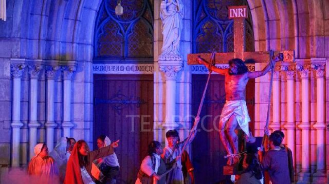 Los actores del Vía Crucis están dispuestos a no comer para interpretar a Jesús

 | 