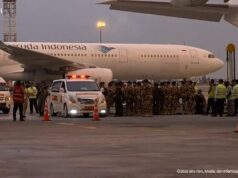 Los cuerpos de los soldados caídos en el Líbano llegan a Soekarno-Hatta
| Los cuerpos de los soldados caídos en el Líbano llegan a Soekarno-Hatta
|