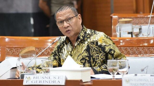 Los legisladores instan a los residentes de Sulawesi del Norte y del Norte a permanecer atentos para anticipar réplicas

 | 