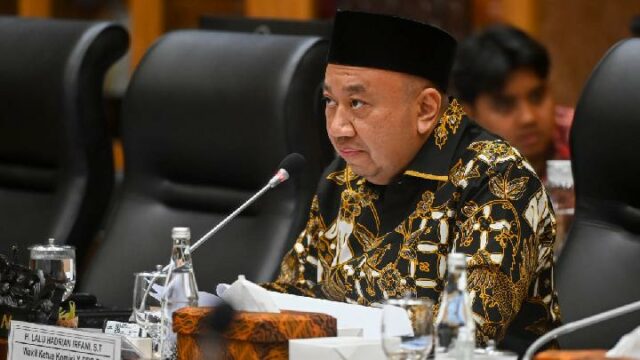 La Cámara de Representantes insta a UI a imponer sanciones estrictas a los perpetradores de acoso sexual

 | 