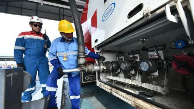 Se restablece el 99,29 por ciento de la SPBU y Se restablece el 99,29 por ciento de la SPBU y se mantiene el suministro de combustible en las zonas post-desastre de Sumatra
|