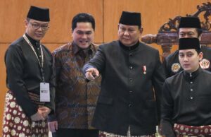 Erick Thohir anuncia planes para construir una academia deportiva nacional en Prabowo
| Sugiono reemplaza a Prabowo como presidente general de la Asociación Pencak Silat
|
