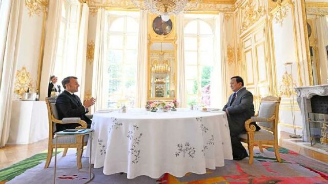 ¿Cuáles fueron los resultados de la visita de Prabowo a Rusia y Francia?

 | 