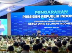 Prabowo jubilado DPRD: quiero hablar de corazón a corazón
| Prabowo jubilado DPRD: quiero hablar de corazón a corazón
|