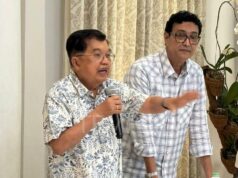 Pídale a Jokowi que muestre su diploma original, JK: dé un consejo
| Pídale a Jokowi que muestre su diploma original, JK: dé un consejo
|