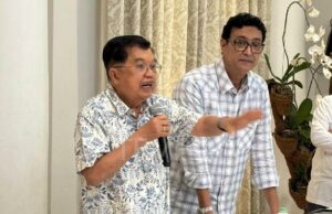 Pídale a Jokowi que muestre su diploma original, JK: dé un consejo
| Pídale a Jokowi que muestre su diploma original, JK: dé un consejo
|