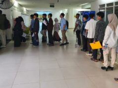 Cronología de los participantes de UTBK que fueron encontrados usando audífonos
| Cronología de los participantes de UTBK que fueron encontrados usando audífonos
|