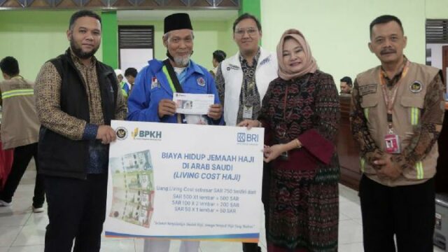 BPKH garantiza que el dinero de bolsillo de los peregrinos del Hajj se distribuya antes del vuelo

 | 