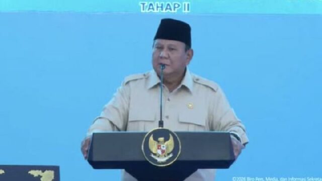 Prabowo quiere vivir otros mil años para poder presenciar la gloria de Indonesia

 | 