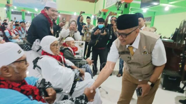 A los aspirantes a peregrinos del Hajj de Lombok se les niega la entrada a Arabia Saudita

 | 