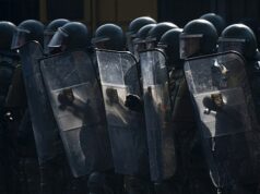 Un civil asesinado a tiros durante los disturbios en Bokondini
| Un civil asesinado a tiros durante los disturbios en Bokondini
|