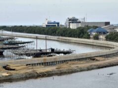 Prabowo quiere que los profesores participen en el proyecto del dique
| Prabowo quiere que los profesores participen en el proyecto del dique
|