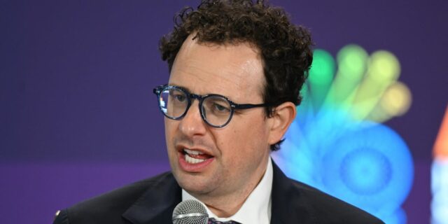 Una filtración antropogénica revela el código fuente interno del código Claude

 | AI,Tech,claude-code,anthropic,ai,coding