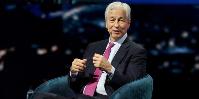 Jamie Dimon dice que JPMorgan podría hacer predicciones sobre los mercados

 | Finance,finance,banks,jpmorgan,jamie-dimon,prediction-markets