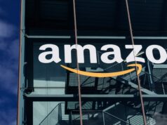 Vicepresidente retirado de Amazon dice que esta es la «dura verdad» sobre las reorganizaciones corporativas
| Tech,Careers,Strategy,amazon,layoffs,promotions,promotion,career-advancement,office-culture,workplace Vicepresidente retirado de Amazon dice que esta es la "dura verdad" sobre las reorganizaciones corporativas
| Tech,Careers,Strategy,amazon,layoffs,promotions,promotion,career-advancement,office-culture,workplace