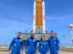 Los astronautas de Artemis II tuvieron problemas para abrir Microsoft Outlook
| Science,News,artemis,astronauts,human-spaceflight,space,nasa,microsoft,email,microsoft-outlook Los astronautas de Artemis II tuvieron problemas para abrir Microsoft Outlook
| Science,News,artemis,astronauts,human-spaceflight,space,nasa,microsoft,email,microsoft-outlook