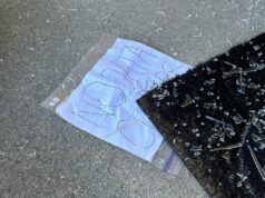 Legislador de Indianápolis dice que dejaron en su casa una nota que decía «No hay centro de datos» después del tiroteo
| Tech,data-centers,shooting,indiana Legislador de Indianápolis dice que dejaron en su casa una nota que decía "No hay centro de datos" después del tiroteo
| Tech,data-centers,shooting,indiana