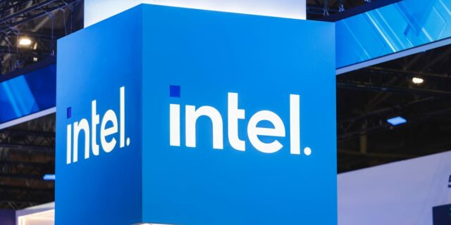 Las acciones de Intel saltan después de unirse al Terafab Moonshot de Elon Musk

 | Tech,intel,spacex,tesla,elon-musk