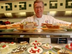 La cafetería Sur cierra sus puertas. ¿Pueden los propietarios de pequeñas empresas salvarlos?
| Food,Retail,Economy,cafeterias,southern-cafeterias,piccadilly,morrisons,s-and-s-cafeteria,k-and-w,lubys,the-magnolia-room,matthews-cafeteria,video-to-text La cafetería Sur cierra sus puertas. ¿Pueden los propietarios de pequeñas empresas salvarlos?
| Food,Retail,Economy,cafeterias,southern-cafeterias,piccadilly,morrisons,s-and-s-cafeteria,k-and-w,lubys,the-magnolia-room,matthews-cafeteria,video-to-text