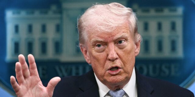 Trump acuerda un acuerdo de alto el fuego de dos Trump acuerda un acuerdo de alto el fuego de dos semanas con Irán
| Military & Defense,us-iran-conflict,iran,trump