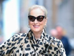 Meryl Streep, de 76 años, dice que una mentalidad la guía como abuela trabajadora
| Health,Entertainment,aging,work,grandmother,work-life-balance,meryl-streep Meryl Streep, de 76 años, dice que una mentalidad la guía como abuela trabajadora
| Health,Entertainment,aging,work,grandmother,work-life-balance,meryl-streep