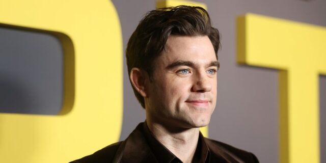 La estrella de 'The Pitt', Patrick Ball, temía 'morir' con la deuda estudiantil

 | Entertainment,Economy,student-loan,debt,the-pitt,student-debt,college-debt