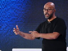 Las 3 predicciones de IA de Mo Gawdat para 2020 se han hecho realidad, dice
| AI,Tech,video-to-text,ai,jobs,googlex Las 3 predicciones de IA de Mo Gawdat para 2020 se han hecho realidad, dice
| AI,Tech,video-to-text,ai,jobs,googlex