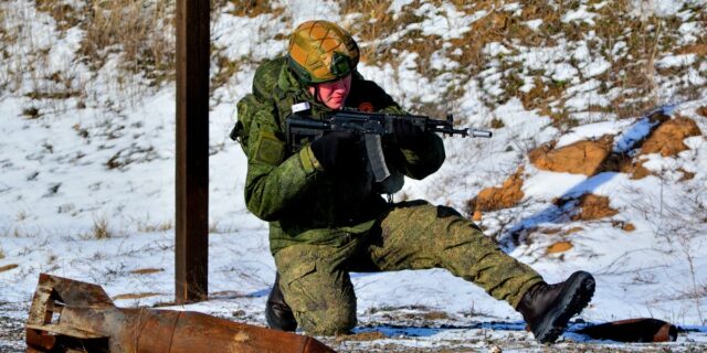 Rusia intenta entrar en el juego de los rifles anti-drones con nuevas balas AK

 | Military & Defense,ukraine-war,kalashnikov-concern,drone-warfare,warfare-big-bet