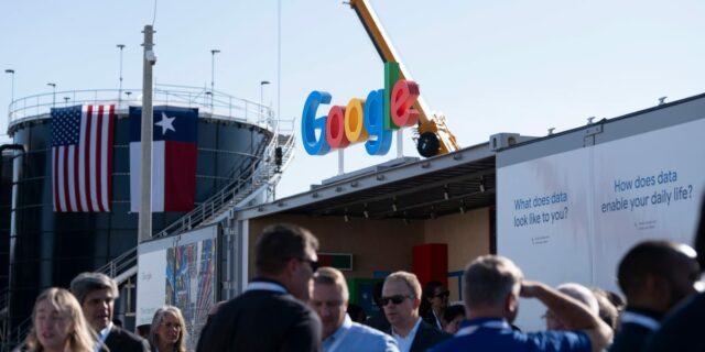 Olvídese del PIB. GDI es la forma de medir el poder económico en la era de la IA

 | AI,Tech,Economy,artificial-intelligence,generative-ai,economics,economies,economic-growth,limited-synd,google,microsoft,amazon,meta,oracle,china,x-ai