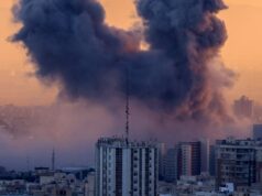 El jefe del FMI dice que el impacto de la guerra entre Estados Unidos e Irán «permeó» la economía
| Politics,Economy,Energy,imf,oil-prices,us-iran-war El jefe del FMI dice que el impacto de la guerra entre Estados Unidos e Irán "permeó" la economía
| Politics,Economy,Energy,imf,oil-prices,us-iran-war